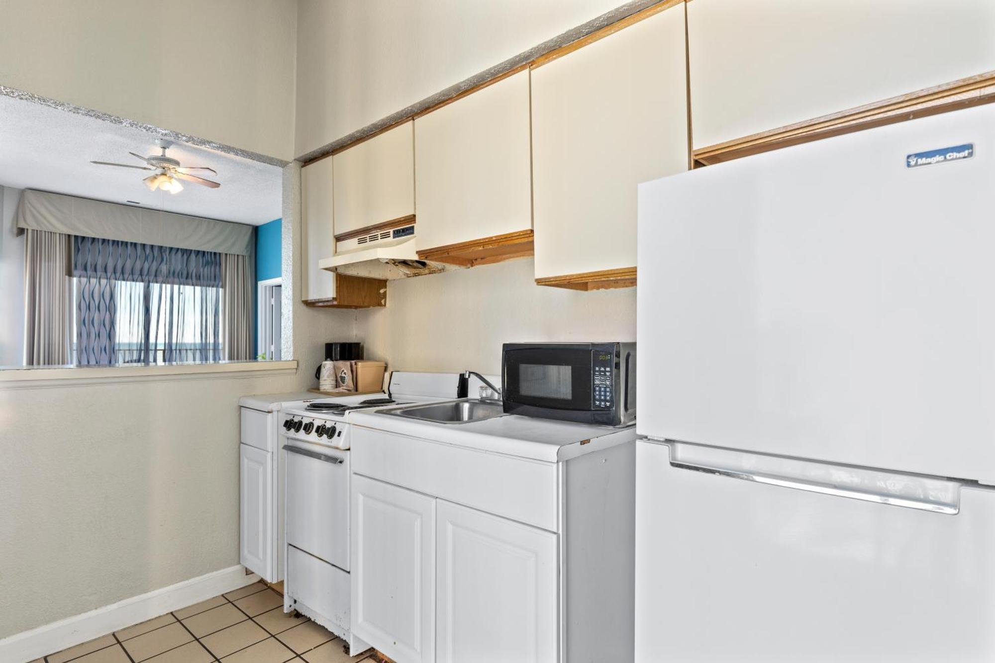 Ocean Crest Inn And Suites Myrtle Beach Ruang foto
