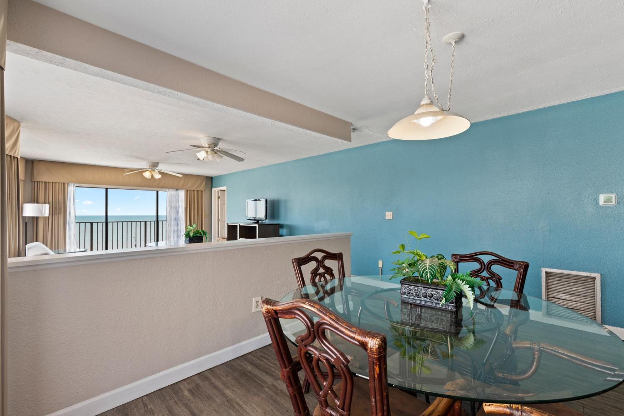 Ocean Crest Inn And Suites Myrtle Beach Bagian luar foto