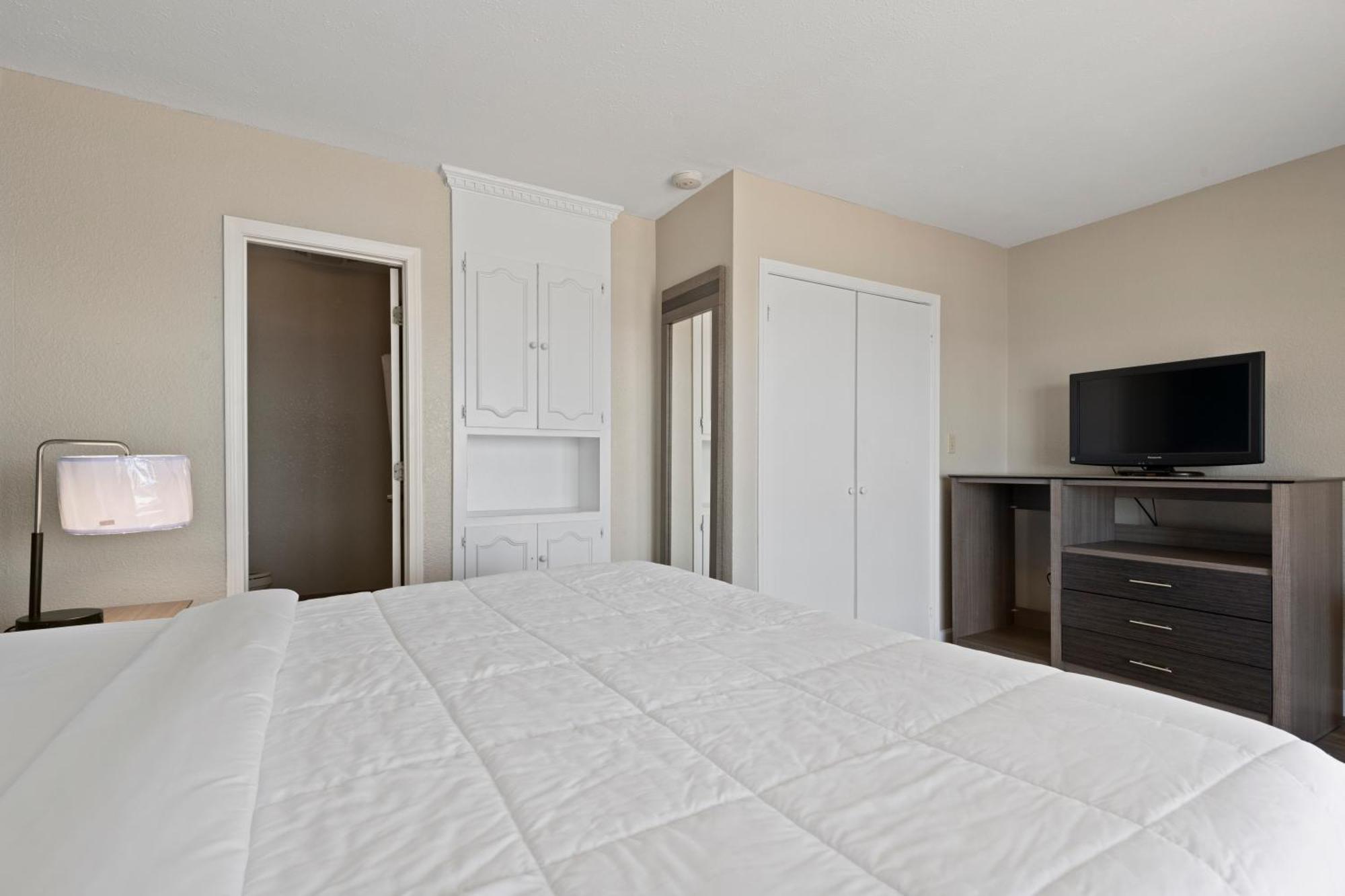 Ocean Crest Inn And Suites Myrtle Beach Ruang foto